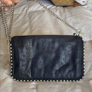 Black shoulder bag